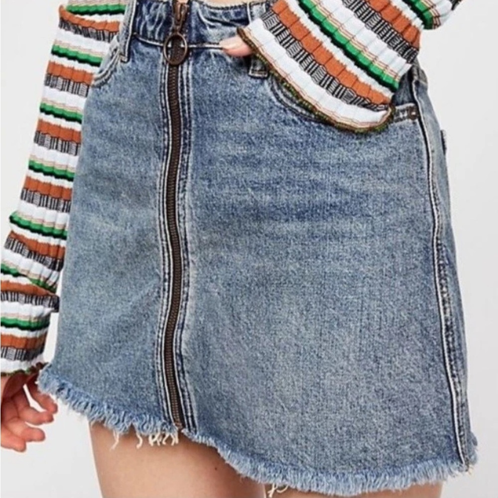 We The Free Blue Denim Mini Skirt with Frayed Hem - Size 26